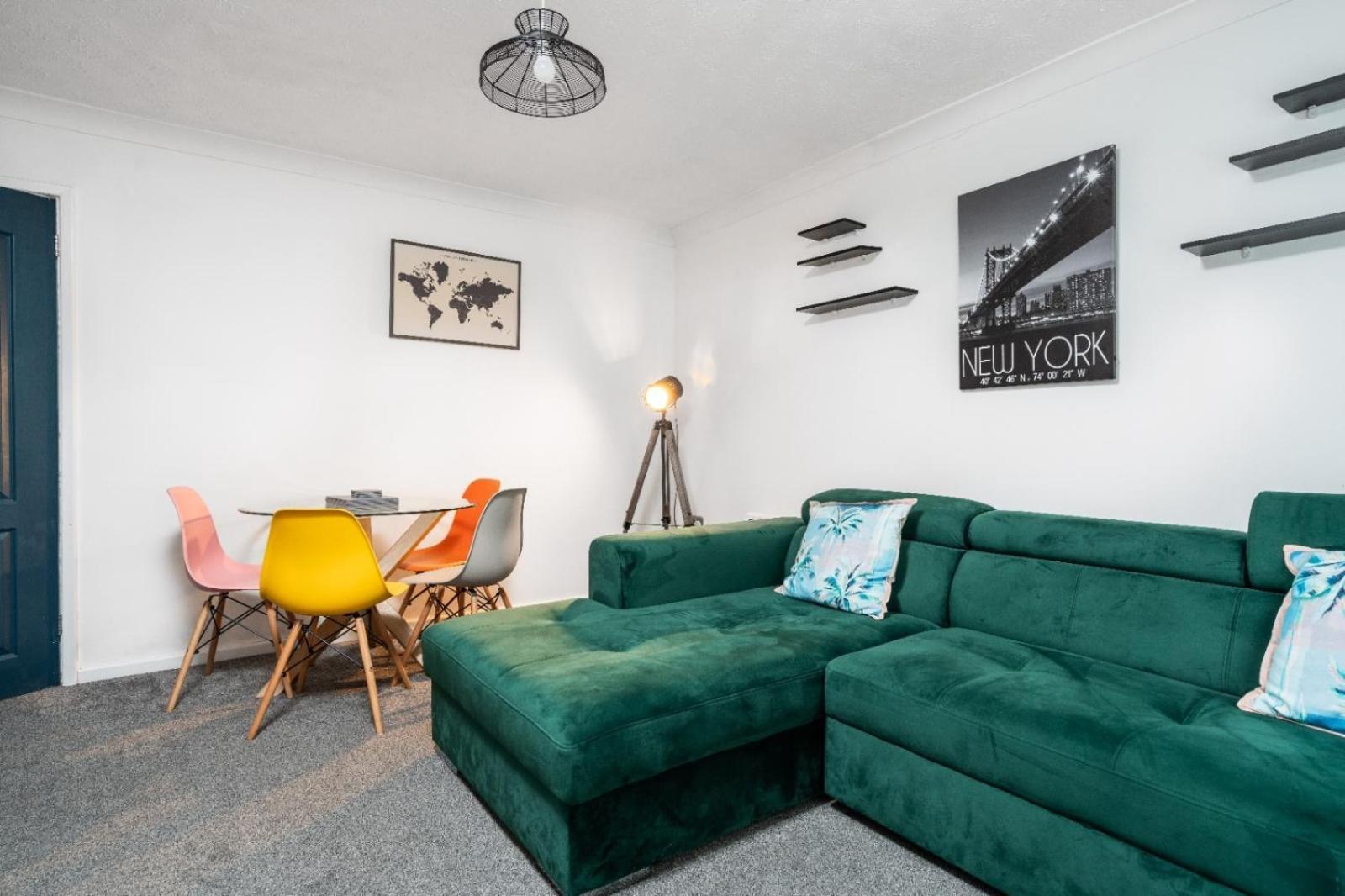 Hillcrest Apartment